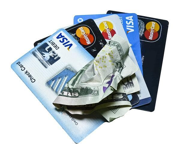 Cinco melhores cartões de crédito sem anuidade que liberam bons limites.